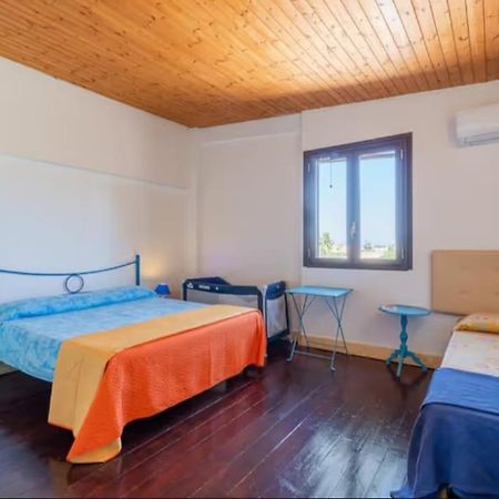 Villa Con Piscina Al Mare オンニーナ エクステリア 写真