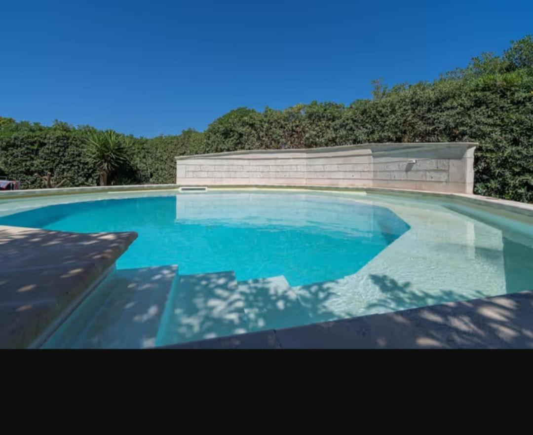 Villa Con Piscina Al Mare オンニーナ エクステリア 写真