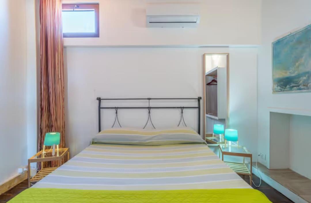 Villa Con Piscina Al Mare オンニーナ エクステリア 写真