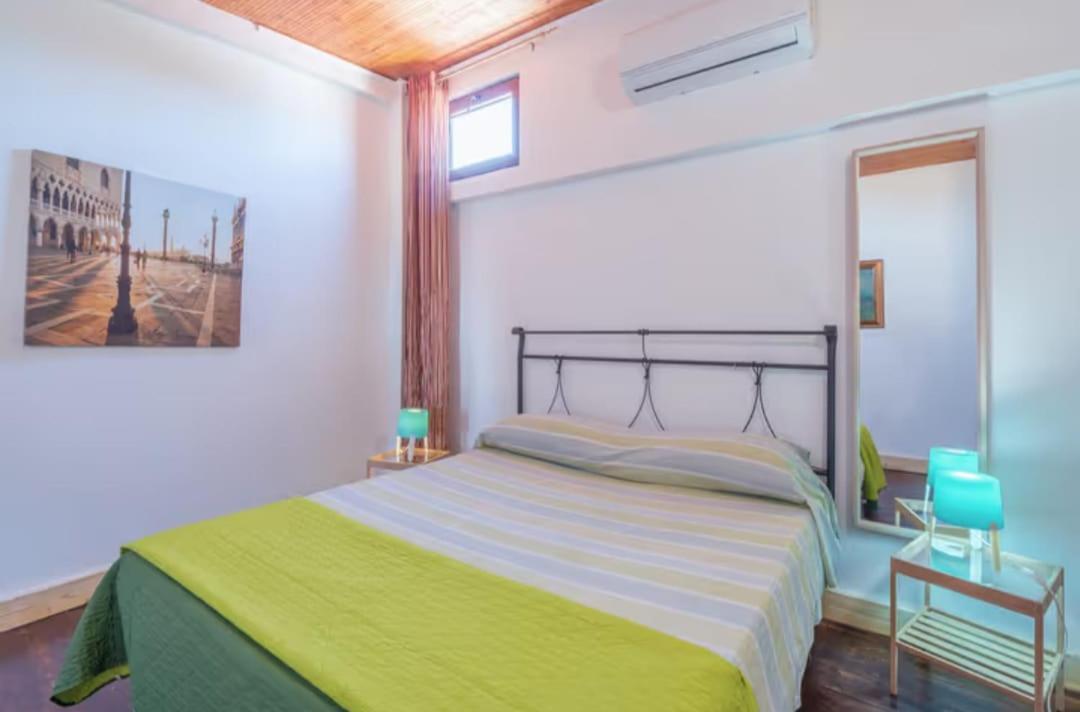 Villa Con Piscina Al Mare オンニーナ エクステリア 写真