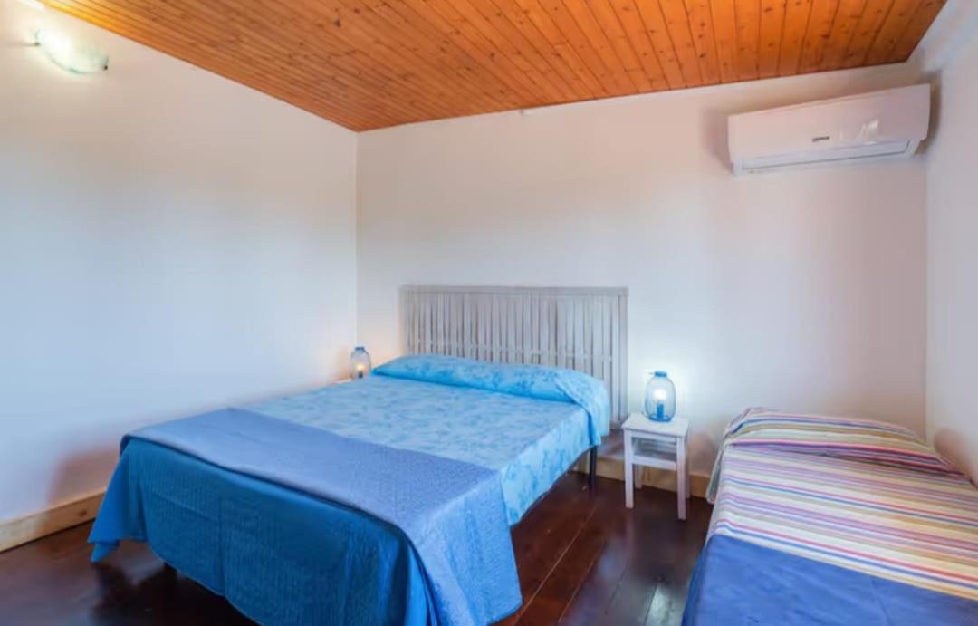Villa Con Piscina Al Mare オンニーナ エクステリア 写真
